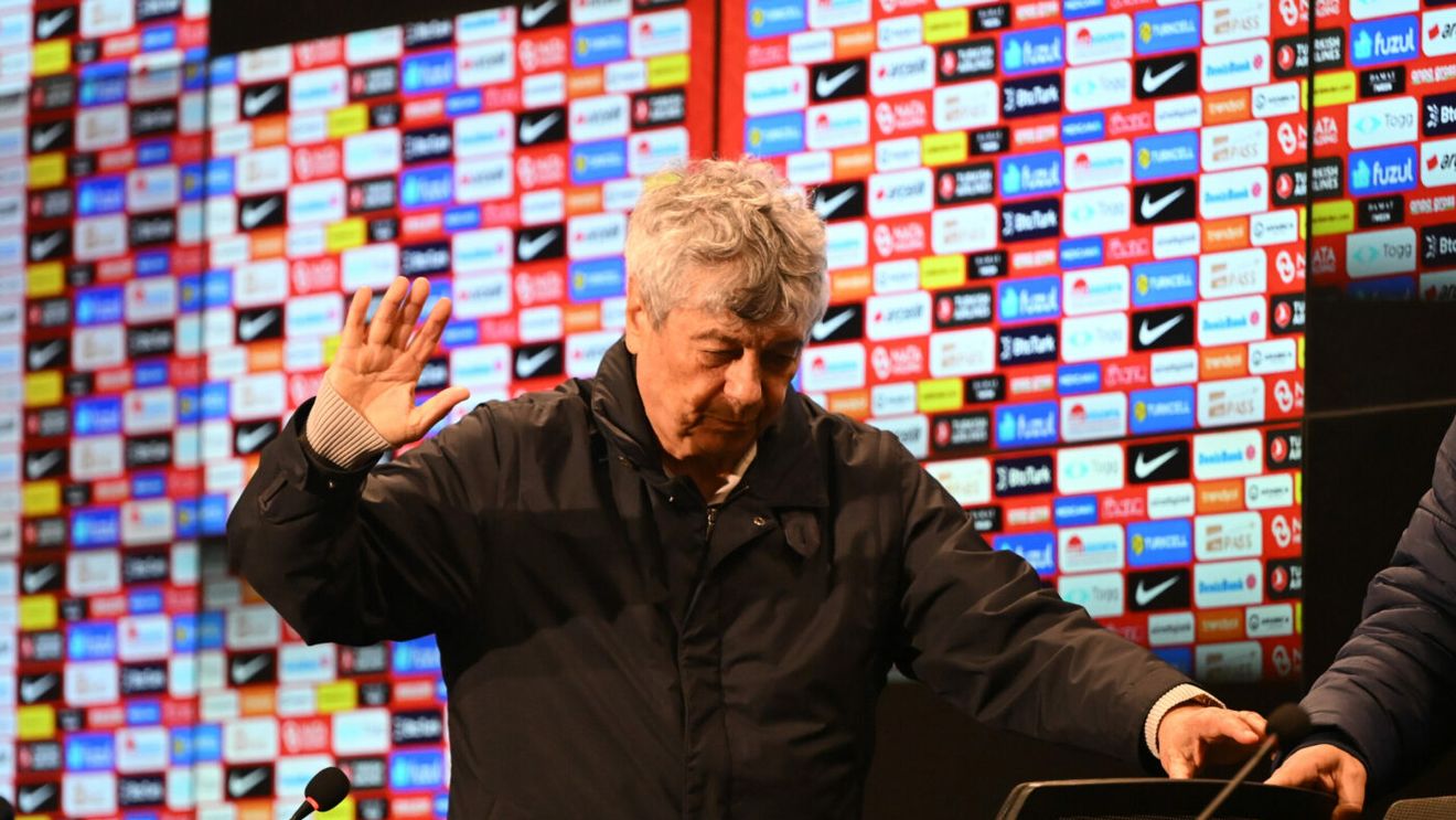 România se roagă! Simona Halep, reacție despre Mircea Lucescu: „Suntem alături de el”