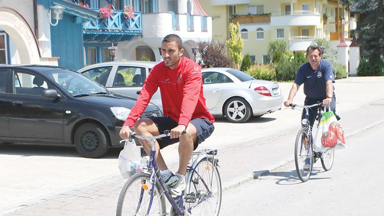 Arthuro: "Am venit la Steaua pentru Liga Campionilor"