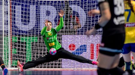 INTERVIU | Curaj și pentru meciul cu Olanda: "Avem capacitatea de a le face față și a câștiga împotriva lor". Cum merge relația Dedu - Dumanska și cum se decide titularizarea portarului la meciuri