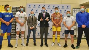 Cum arată noul echipament al naționalei de rugby. Acasă se folosește tricolorul, în deplasare mizăm pe alb și cele trei culori apar la mâneci