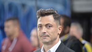 Rădoi, intrare cu talpa la una dintre vedetele FCSB-ului: "Nu e în regulă să faci asta!". Ce l-a deranjat pe selecționerul U21