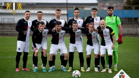 CSM Unirea Alba Iulia încheie un parteneriat cu un club concitadin și își propune să urce în primele 20 de academii din țară. Țintește promovarea în Liga 2, e în negocieri cu un nou antrenor și îl așteaptă și pe Cornel Țălnar