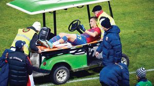 "Postul blestemat", pe cale să fie rezolvat!** Roș-albaștrii au ajuns la un acord de principiu pentru TRANSFERUL unui fundaș dreapta