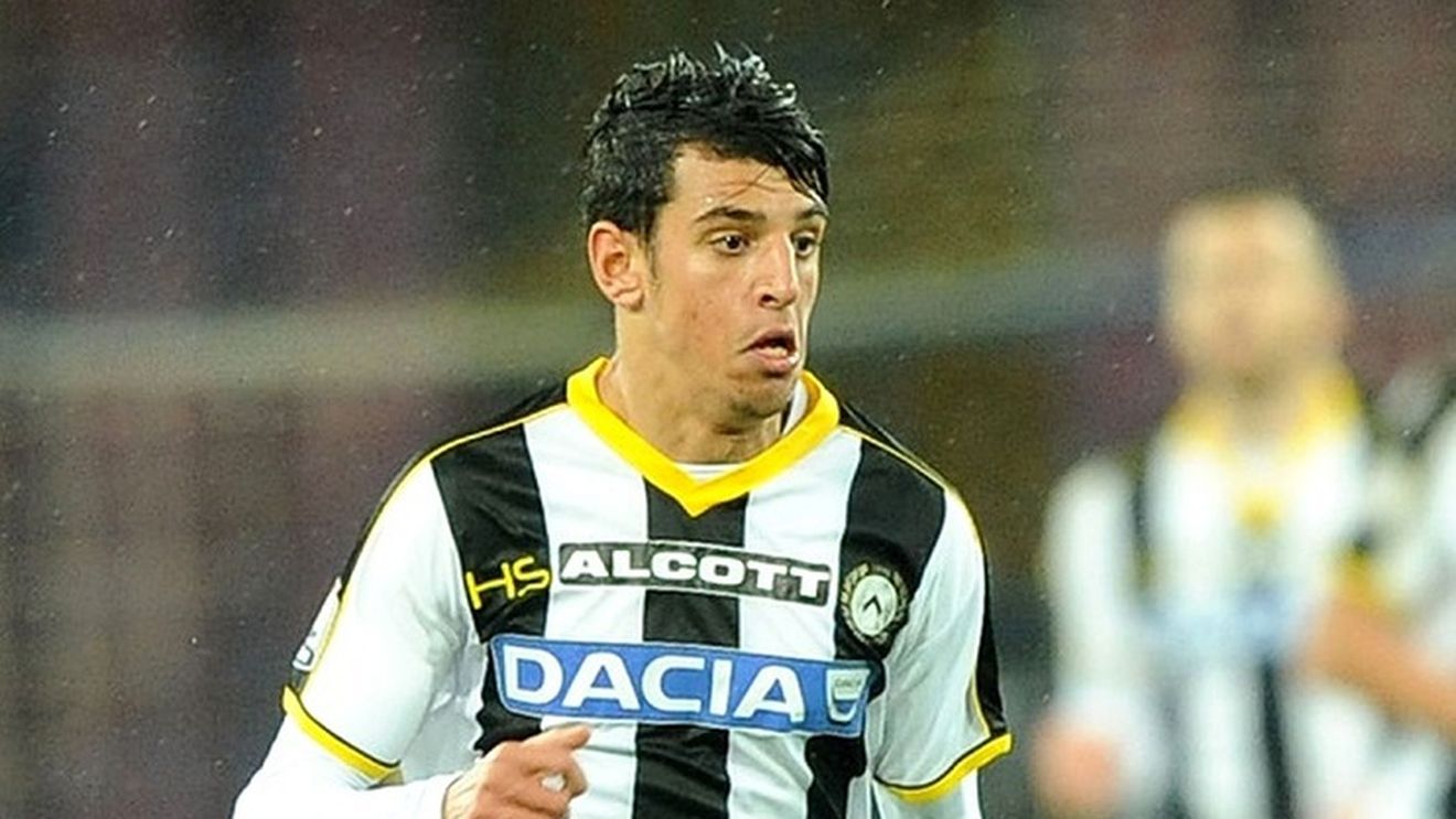 Dinamo aduce un jucător care spune că "am avut oferte de la Arsenal, Liverpool, Inter și AC Milan". Rednic a confirmat mutarea: "Eu zic că am făcut o afacere!"