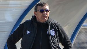 Eugen Neagoe, dezamăgit de ce a trăit până acum la CFC Argeș: ”De multe ori m-am simțit umilit, ceea ce nu mi s-a întâmplat în toată cariera, nici ca fotbalist, nici ca antrenor”