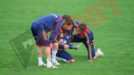 FOTO** VEZI imagini de la antrenamentul naționalei!