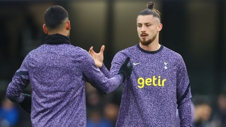 Radu Drăgușin poate profita de ghinionul lui Cristian Romero. Argentinianul ratează restul sezonului din cauza unei accidentări