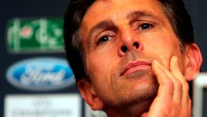 Puel: "Steaua e remotivată după schimbarea antrenorului, vom avea un meci greu"