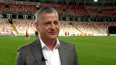 Nelu Varga a făcut transferuri de neimaginat pentru România, iar când s-a întâlnit cu Adrian Ilie i-a spus care e marea bombă pe care o dă CFR Cluj