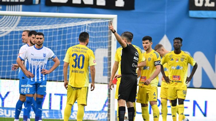 Un antrenor din Superliga nu e de acord cu refulările publice ale fotbaliștilor: „Nu e corect”