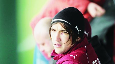 Mască de "chirurg"!** Alexa a suferit o contuzie puternică și este nevoit să-și protejeze fața