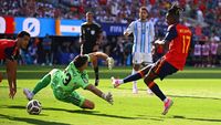 VERDICTUL specialistului despre cea mai controversată fază din Spania – Argentina 1-0: „N-a fost nimic!”