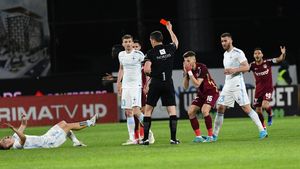 Scandal cu data de disputare a meciurilor din etapa a 9-a din play-off! De ce nu joacă FCSB ȘI CFR de la aceeași oră: Varga a câștigat prima bătălie cu Gigi Becali