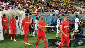 FCSB, ironizată după ce a anunțat că începe lupta pentru play-off. „Gluma se îngroașă! Se uită doar în sus!”