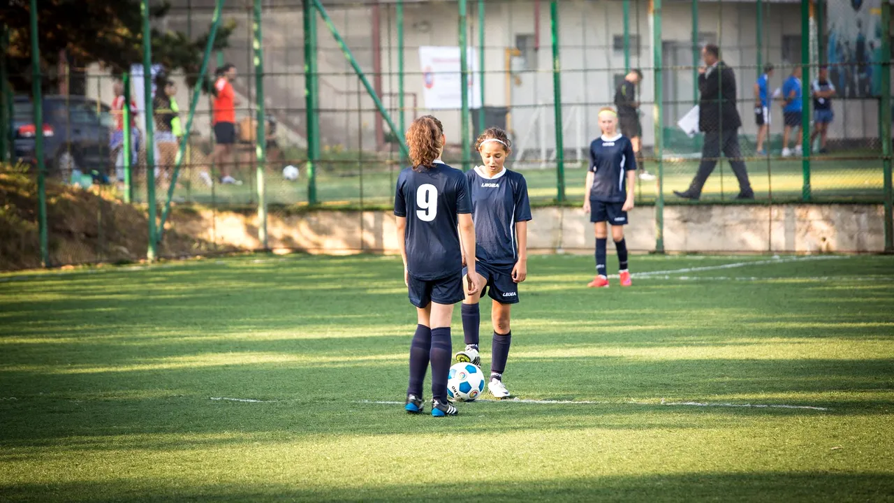 Federația Română de Fotbal organizează acțiuni de selecție în rândul fetelor