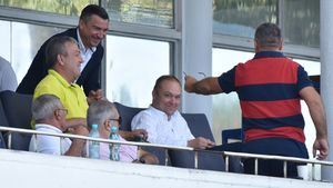 Două meciuri a avut răbdare! Primarul Mihai Chirica, critici dure la adresa jucătorilor de la Poli Iași, săgeți către Costel Enache și sfaturi către conducerea clubului: ”Au pornit cu două picioare stângi!” Ce măsuri vrea dacă se pierde și cu FC Hermannstadt