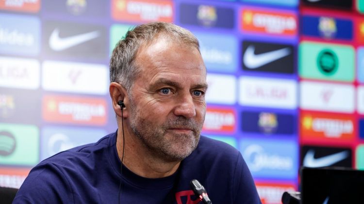 Surpriza uriașă pe care o pregătește Hansi Flick pentru Barcelona – Real Madrid! Puștiul de 17 ani comparat cu Iniesta și Pedri