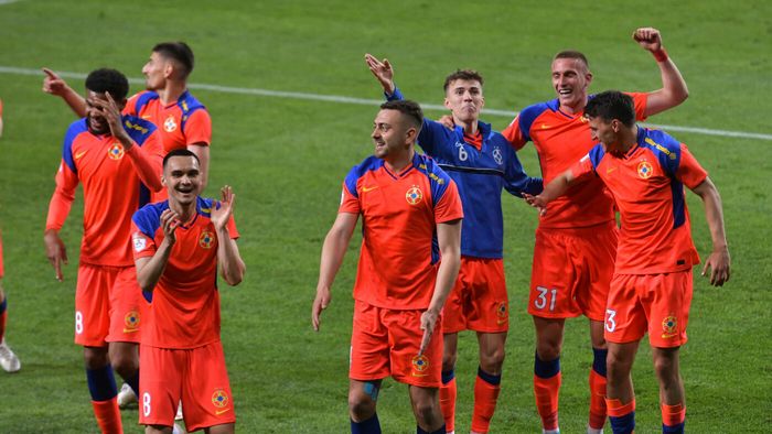 Gigi Becali l-a dat afară de la FCSB, iar noua echipă i-a reziliat contractul după numai 5 meciuri! Fotbalistul e gata de revenirea în Superliga