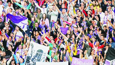 Incredibil: Cum a fost țepuit Iancu de FRF cu 1 milion!** Fanii: "Să emigrăm în Serbia!"