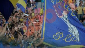 Sancțiuni după Petrolul - Rapid!** Ploieștenii, un meci fără spectatori