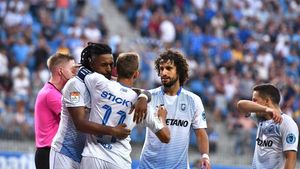 Pițurcă l-a îndepărtat de la Craiova! Jucătorul a plecat acum spre Israel și va semna cu noua echipă