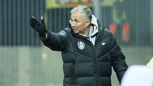 Dan Petrescu se teme de ce este mai rău cu Chindia: „Parcurs de echipă campioană! A găsit o baghetă magică!”