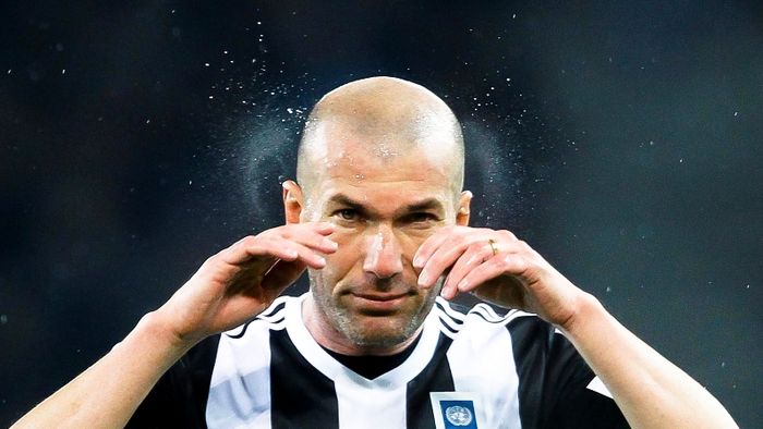 12 lucruri inedite pe care încă nu le știți despre Zinedine Zidane. Amănunte din viața personală și momente interesante ce i-au influențat cariera