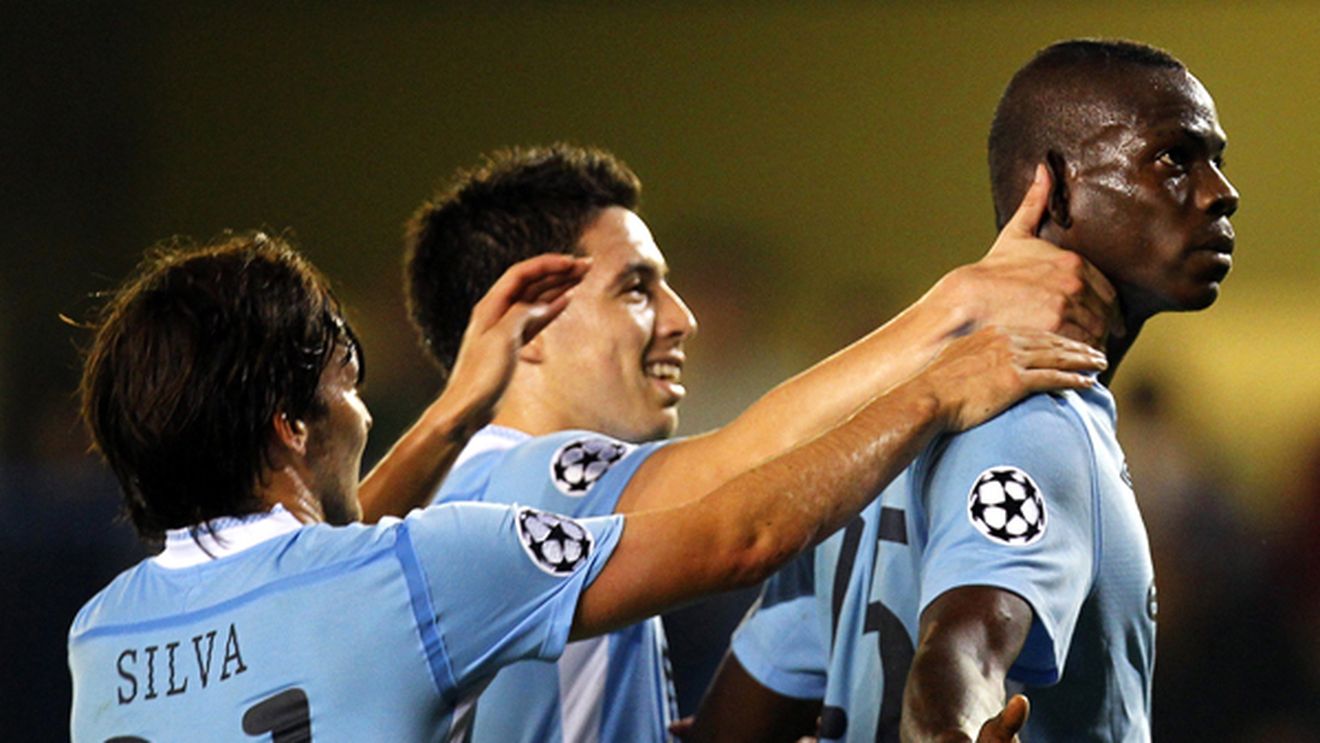 Balotelli, idolul "idiot" al lui Manchester City!** Cum profită clubul după gafele italianului