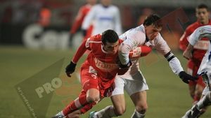 "Câini" noi la obiceiuri vechi!** Dinamo-Pandurii Târgu Jiu 2-2