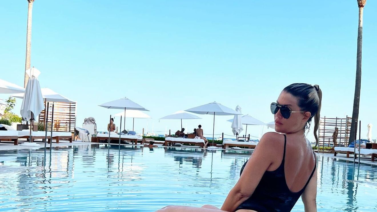 Celebrul fotbalist și-a umilit fosta nevastă, o controversată impresară! A comparat-o cu actuala iubită și a catalogat-o drept o „rablă”: „Când o să vadă asta, îl va omorî!” | VIDEO