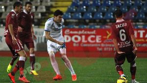 Pariurile lui Dinu Gheorghe la revenirea în Giulești. Rapid transferă un proaspăt internațional: "Ne-am înțeles cu clubul, nu putem să fim o frână în cariera lui"