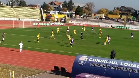 VIDEO | Remiză stabilită de arbitri!** FC Argeș a obținut doar un punct cu Daco Getica, după ce i s-a refuzat trei penalty-uri, însă i-a fost eliminat ușor un jucător
