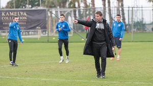 Prima decizie luată de directorul sportiv Tibor Selymes! Doi jucători, out de la CSM Poli Iași