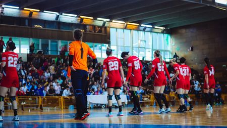 CSM Iași 2020 a promovat și e într-o situație rușinoasă: șanse mari să joace meciurile din Liga Florilor în sala de sport a unui liceu! Din ce cauză s-a ajuns în această situație. EXCLUSIV