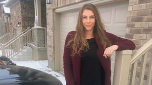 VIDEO | Ea i-a învins pe Ianis Hagi și Nicolae Stanciu. Isabelle Mihail a marcat cel mai frumos gol din 2018 sub tricolor