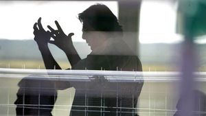 Încă un primar-patron! Robu îl amenință pe Ionuț Popa că-l dă afară de la ACS Poli și-i dă indicații metodologice: "Dacă, după antrenamente, 2-3 jucători ar sta zilnic o oră-două să exerseze execuția de lovituri libere, sunt convins că alta ar fi situația!"