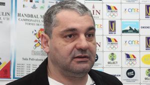 Fetele primele, băieții tot primii, dar din coadă. Explicația bizară a antrenorului federal Sorin Toacsen pentru dezastrul de la Europeanul de handbal sub 18 ani