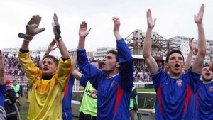 Au jucat la Steaua și FCSB, dar se pot reprofila oricând: "Mă transform în bucătar, el tunde iarba". Ce fac doi foști campioni ai României 