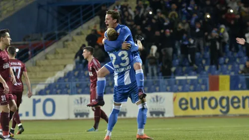 Ei și iarna sunt pe val. CS U Craiova se apropie la un punct de Steaua, după ce învins cu 2-1 revelația campionatului, CFR Cluj