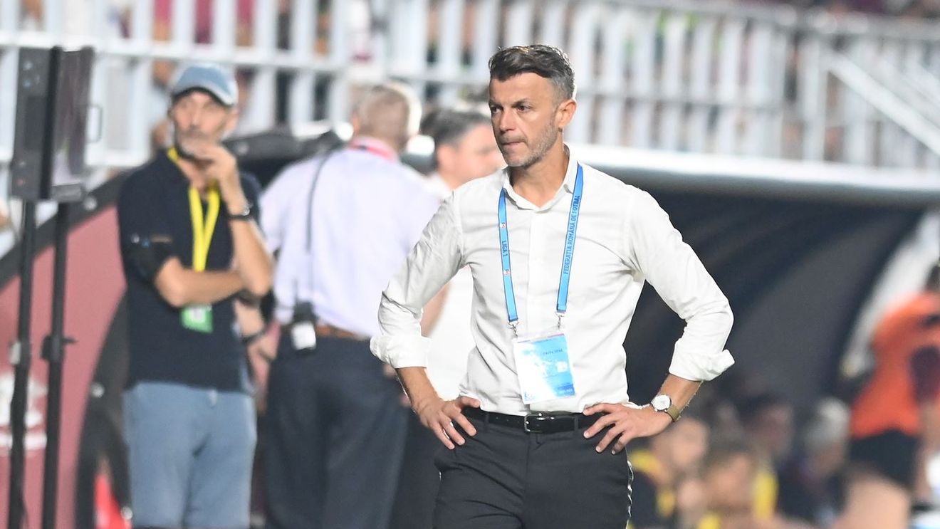 Ovidiu Burcă tratează cu indiferență situația delicată în care se află Dinamo. Formația din Ștefan cel Mare se clasează pe penultimul loc, însă antrenorul „câinilor” nu se agită prea tare: „Sunt foarte liniștit”