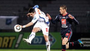 "Niculae e peste tot"