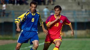 „Dinamo de-abia respiră, Petrolul va fi marea surpriză a acestui campionat”. Un fost atacant al ”lupilor” vorbește pentru prima dată după tragedia decesului unicului său fiu: ”Când îți pierzi copilul, nu vei mai fi niciodată același om. Dar am adoptat o fată senzațională, premiantă” | EXCLUSIV