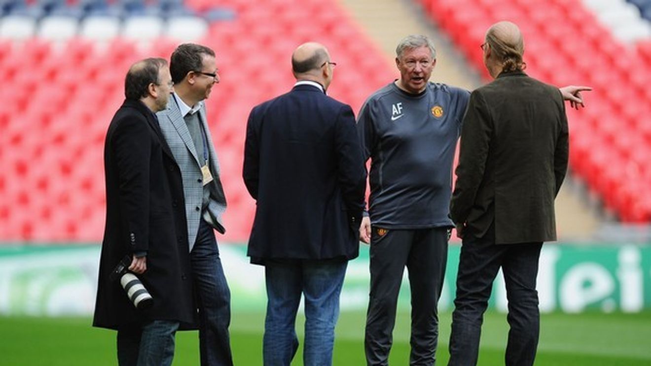 Pleacă americanii! ** Manchester United este de vânzare. Vezi pentru ce sumă!