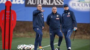 Portarul de la EURO 2008 a dat verdictul! Cine ar trebui să apere poarta echipei naționale în meciurile cu Irlanda de Nord și Columbia. VIDEO