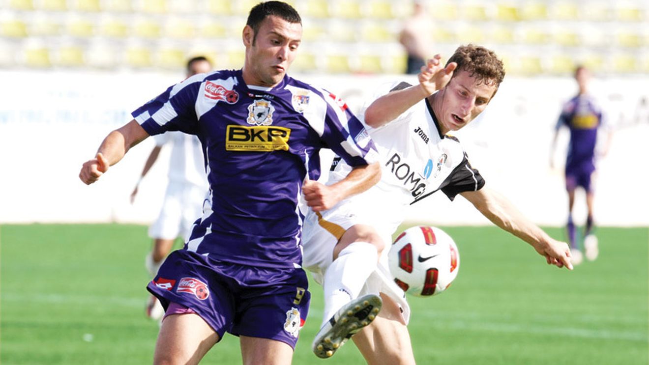 Împrumutat la 5 echipe, Axente face furori la Poli! Ce bine e acasă!