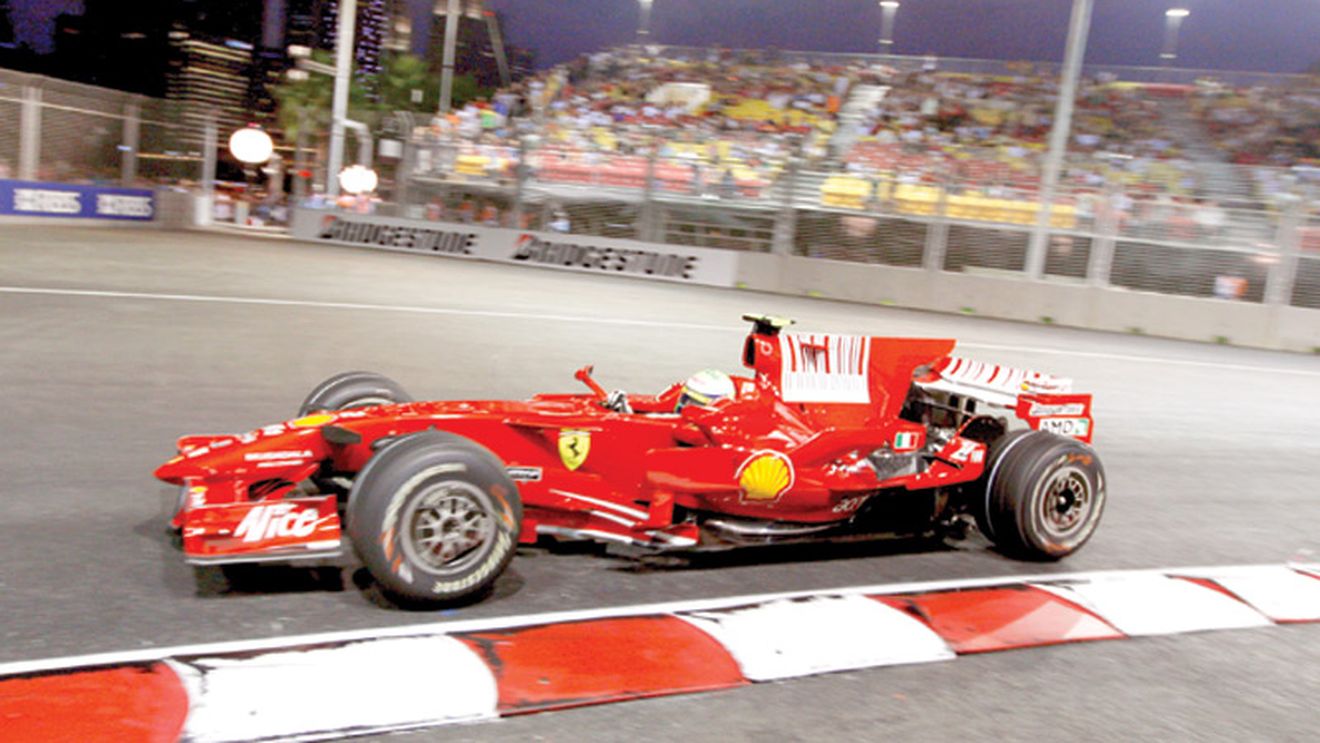 Massa pleacă din pole