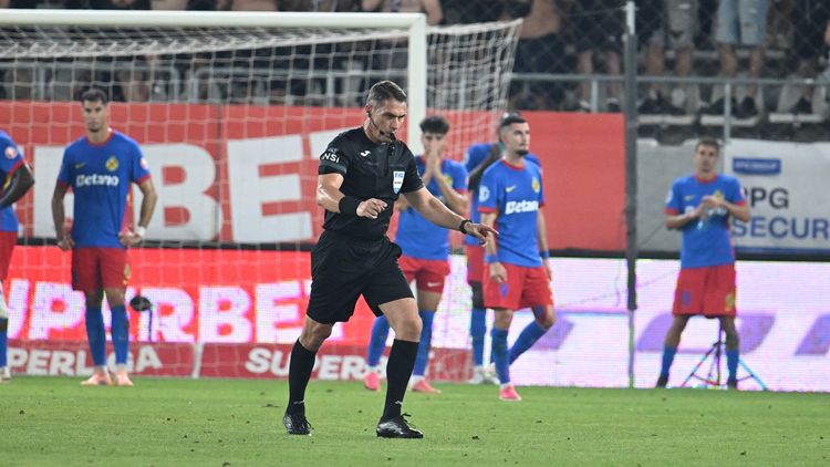 Specialistul în arbitraj l-a făcut praf pe Istvan Kovacs. La Dinamo – FCSB s-a gafat repetat și după consultarea VAR