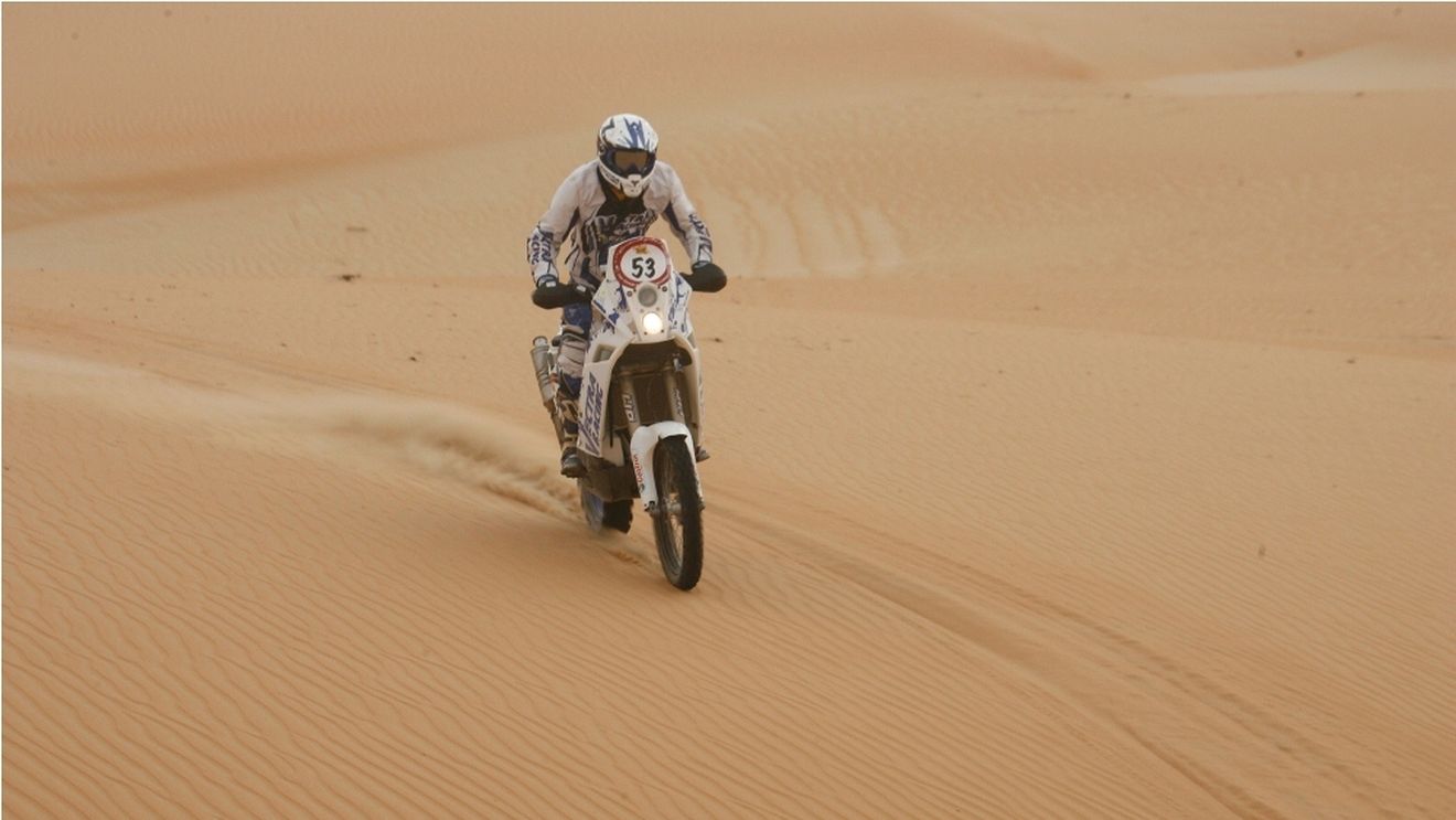 Mani Gyenes pe podium la  Abu Dhabi Desert Challenge