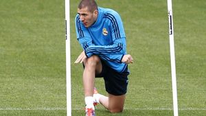 Un jucător din Liga I se uită de sus la Benzema, Raul și Cavani!** Românul care a arătat că nu degeaba AC Milan era disperată să-l transfere