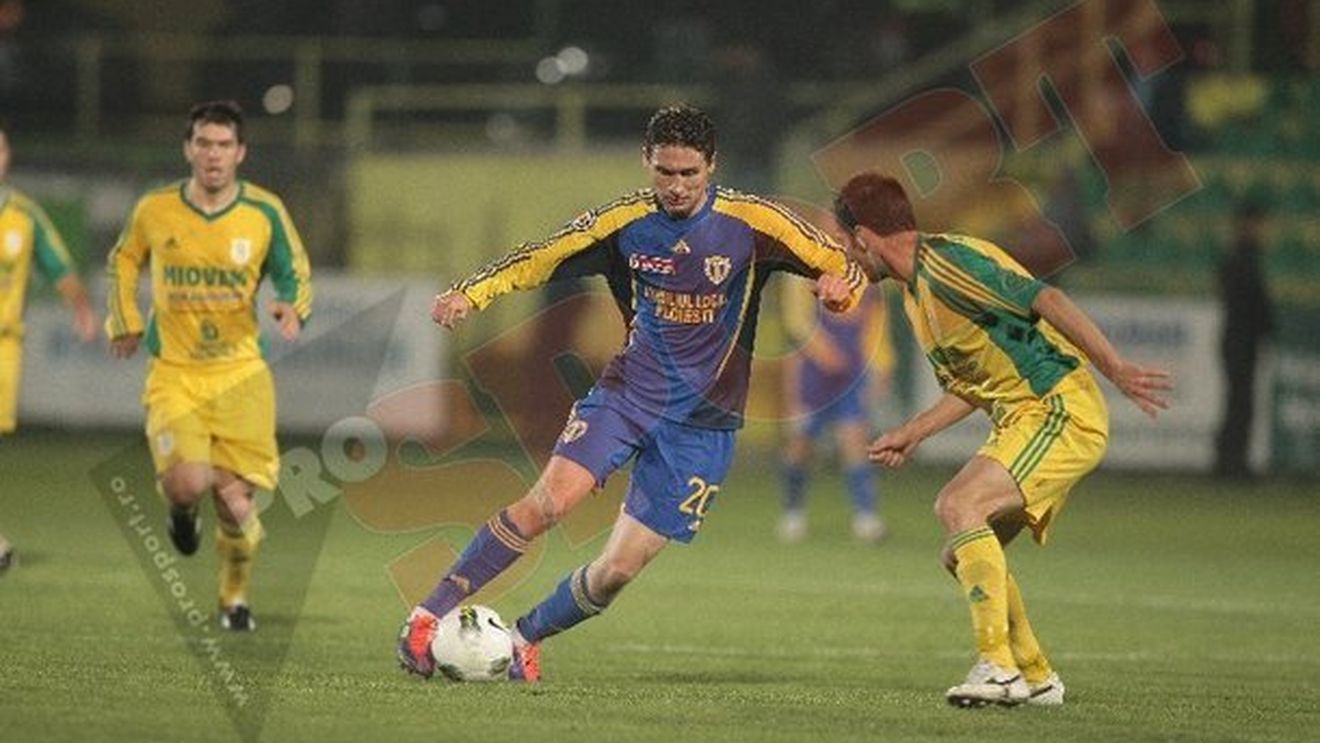 Răchită: "Stăm cel mai bine dintre nou-promovate, cred că ne putem salva de la retrogradare"